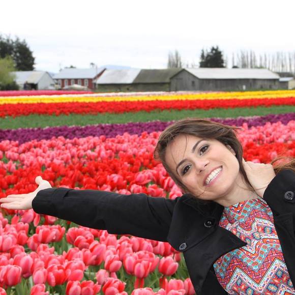 Meet your Posher, Ana - Picture 1 of 1